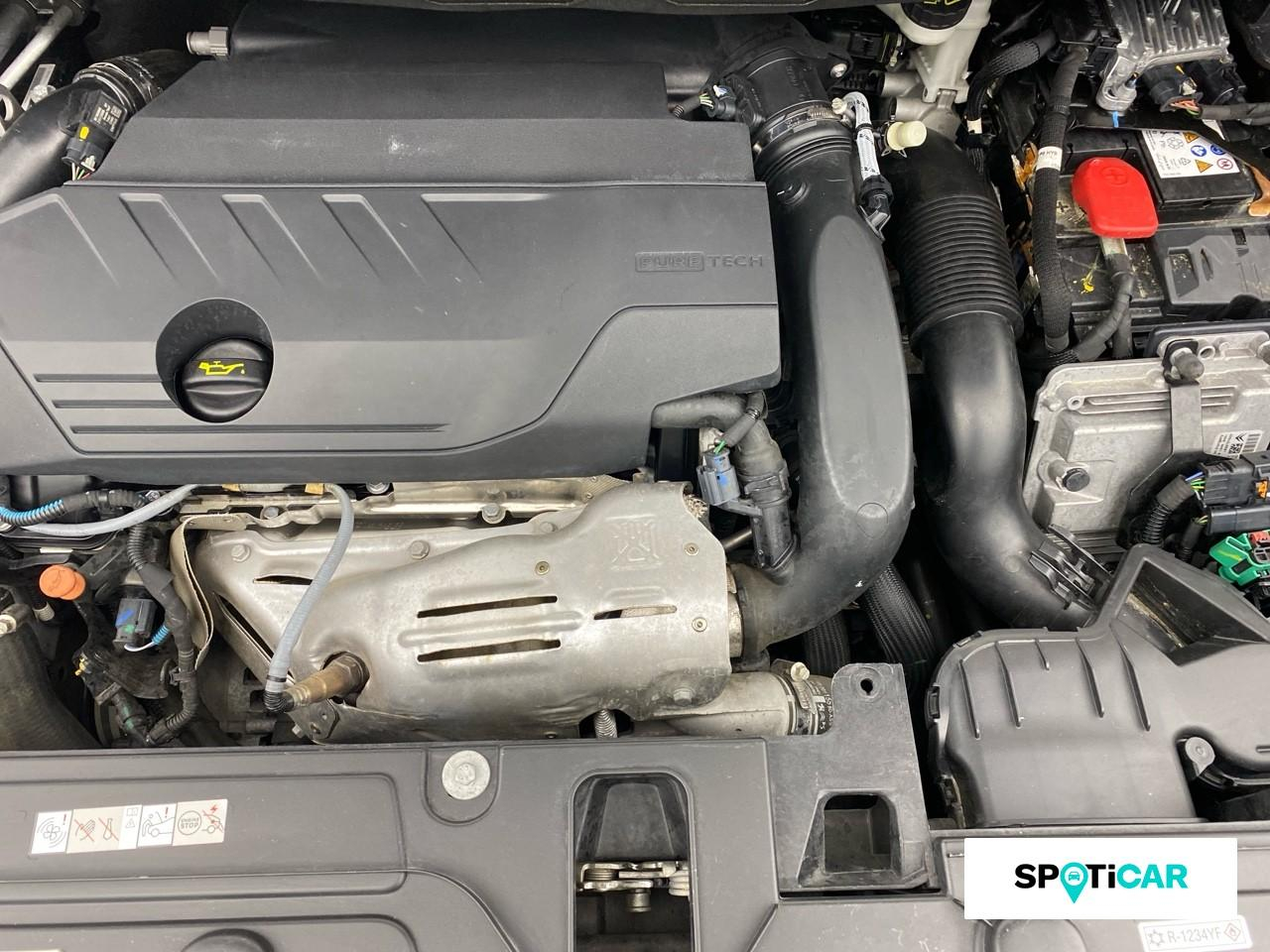 Peugeot 3008 hybrid4 300ch gt e-eat8 — photo 20