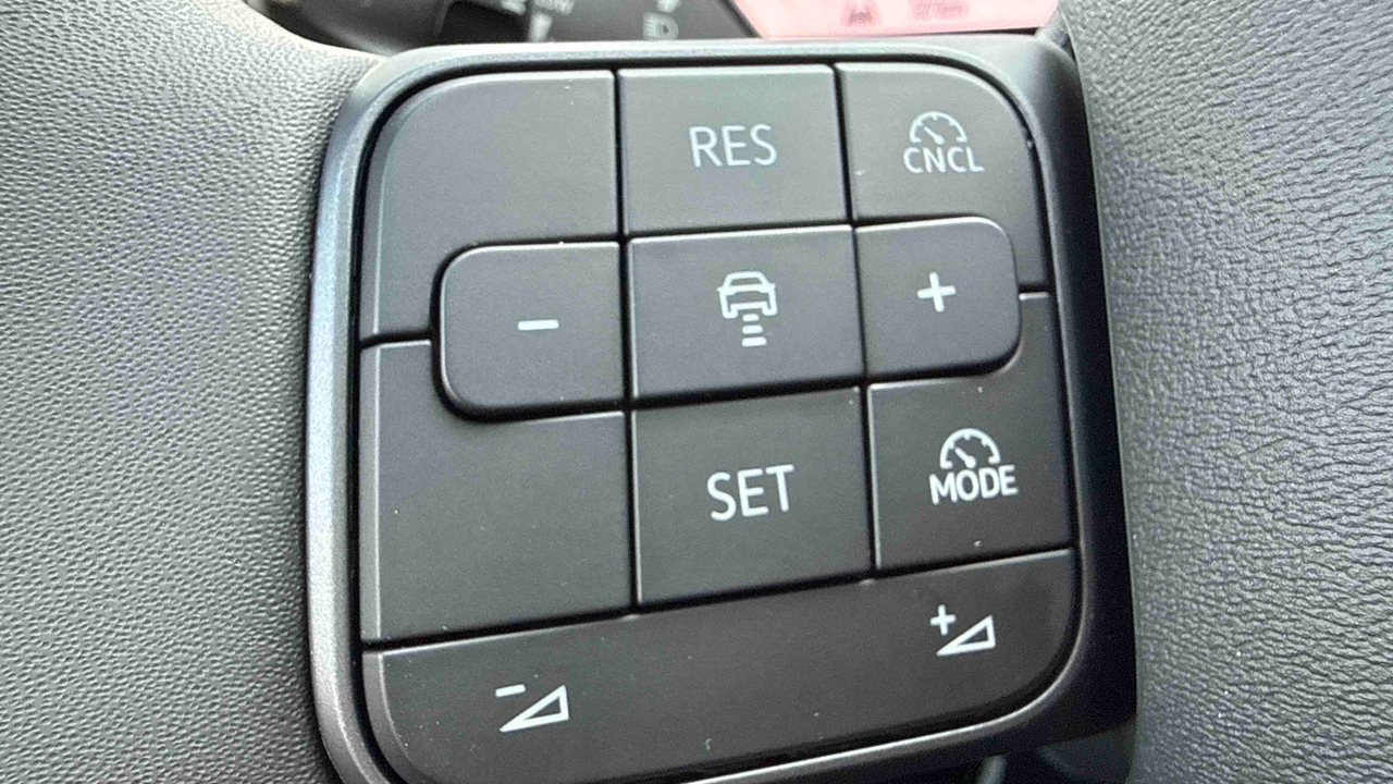 Volkswagen ID.3 Neo 50 kWh — photo 28