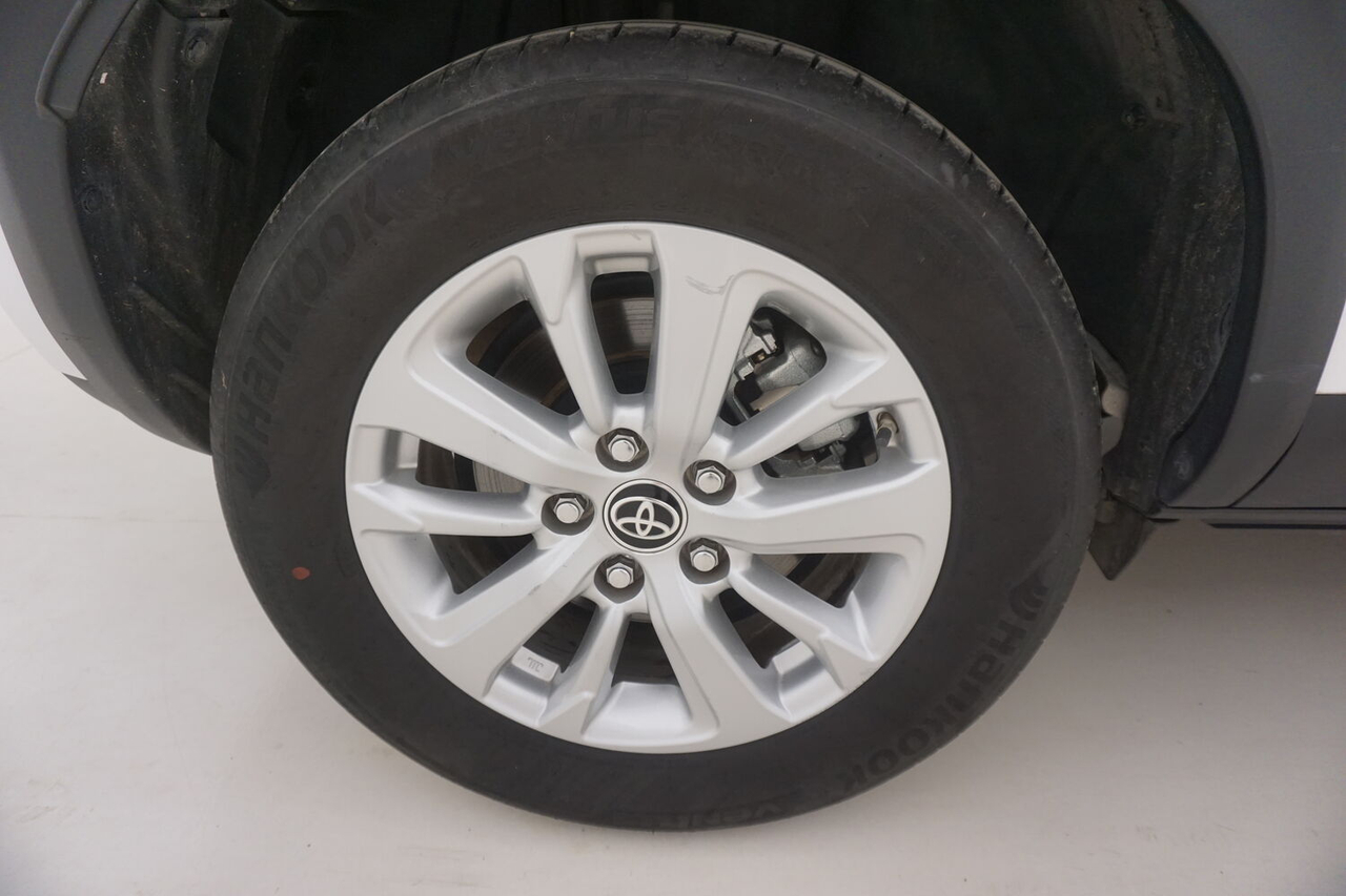 Toyota Yaris Cross — photo 17