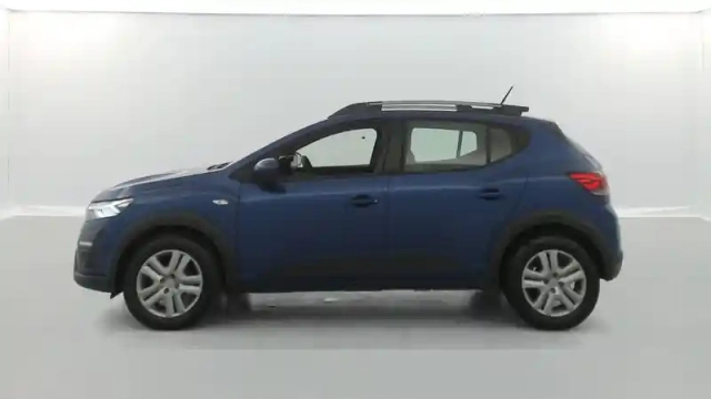 Dacia Sandero tce 90 - 22 — photo 11