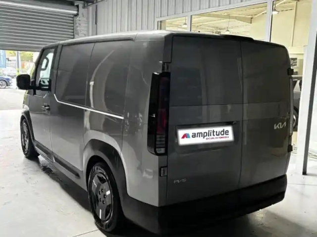 Kia Pv5 cargo l 163ch 71,2kwh plus — photo 5