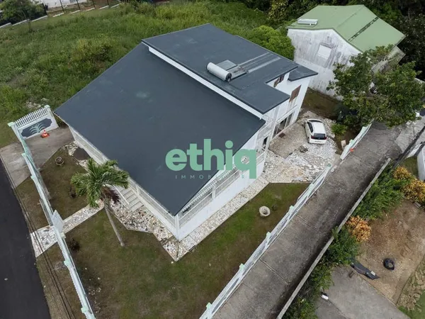 Maison familiale 247 m² avec appartement indépendant - Saint