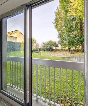 Studio / 15m² / Meudon Val Fleury (RER C)