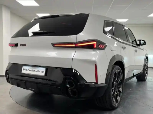 Bmw Xm 4.4 v8 phev 748ch (585+197) label red — photo 4