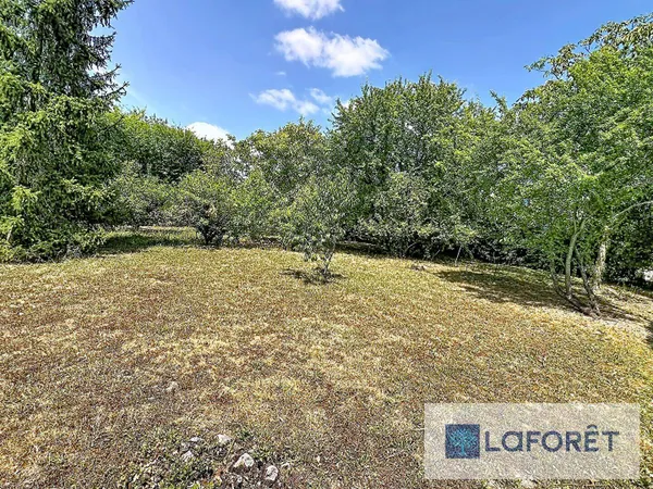 Terrain 450 m²