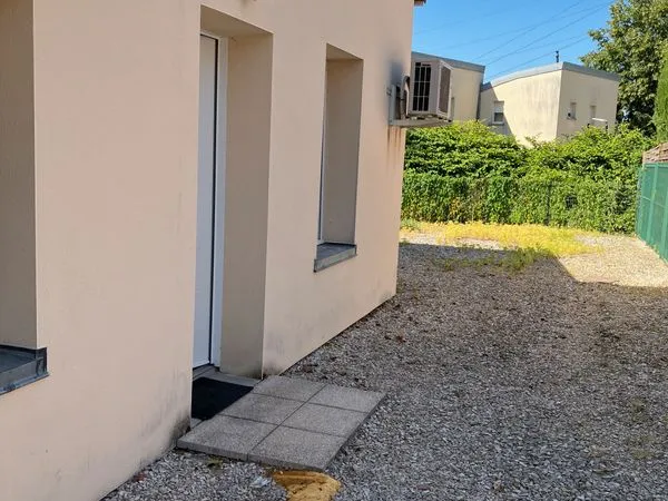 Loue appartement F2, T2 à TROYES