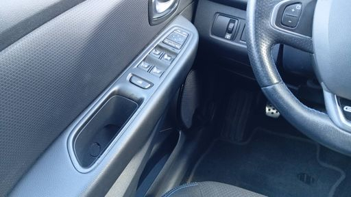 Renault Clio 0.9 TCe 90 - Intens – 2017 – 88288 km – Essence – Boîte Manuelle — photo 2