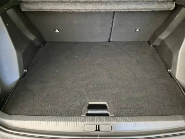 Peugeot 2008 electrique 136 ch — photo 21