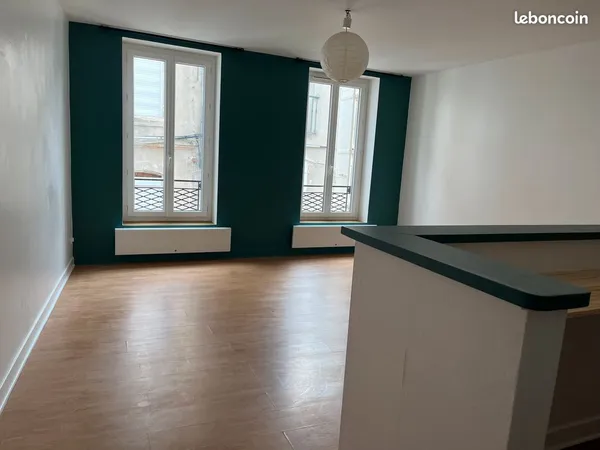 A LOUER Appartement T2
