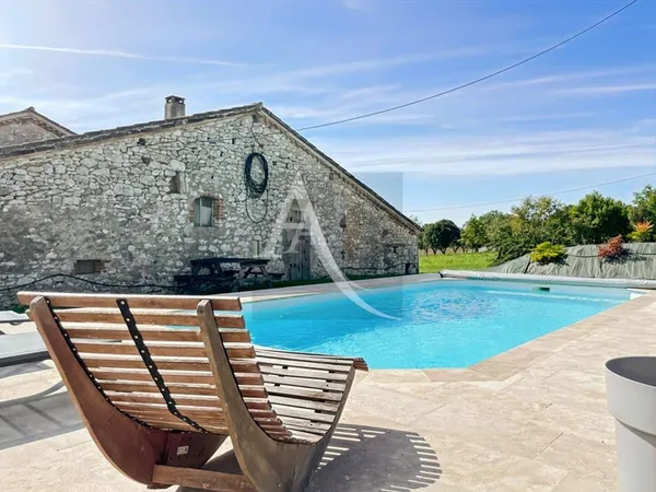 Maison 6 pièces 150 m²
