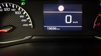 Peugeot 2008 1.2 100ch S&S Style — photo 9