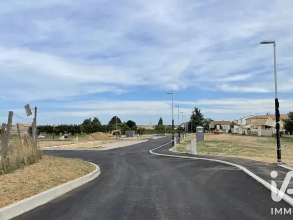 Terrain en individuel 215 m²