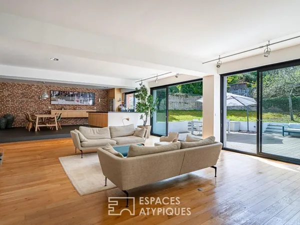 Esprit loft et vie « dedans-dehors » au coeur de Viroflay