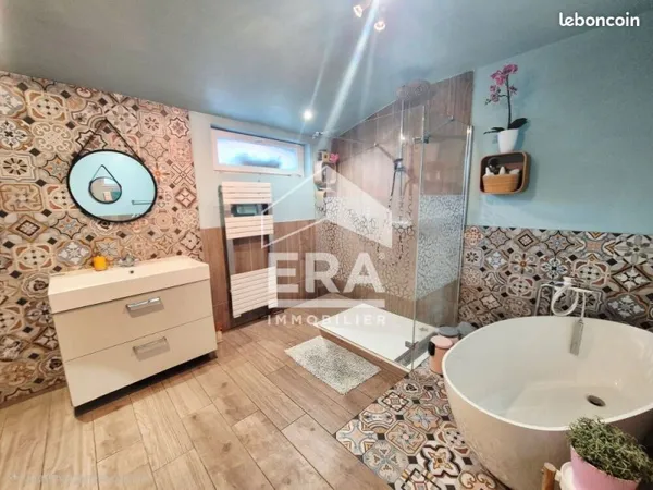 Maison 7 pièces 150 m²
