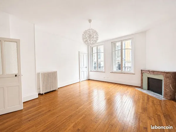 Appartement 6 pièces 172 m²