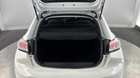 Peugeot 208 1.2 PureTech 100 S&S Active — photo 14