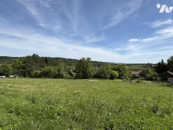 Terrain 1000 m²