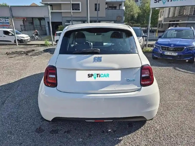 Fiat 500 e 95ch my23 — photo 5