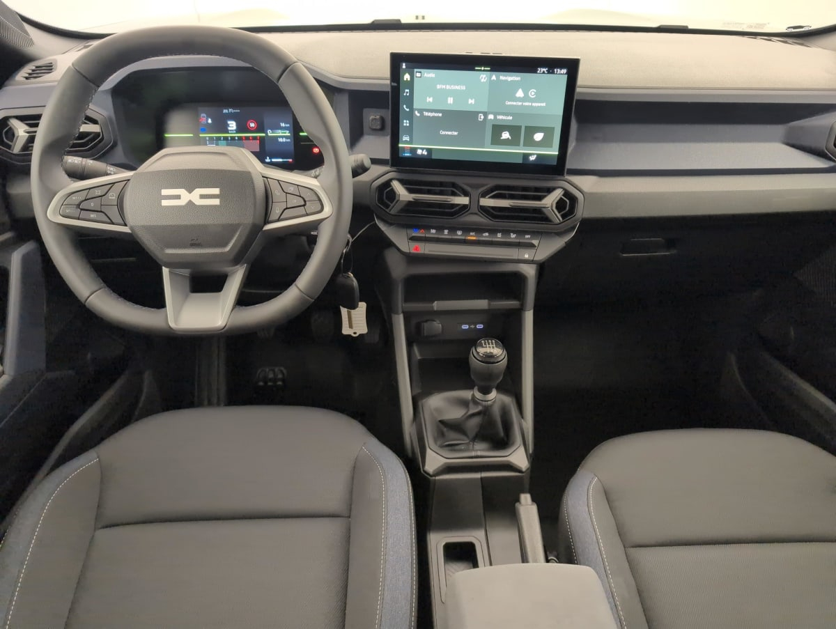 Dacia Duster — photo 13