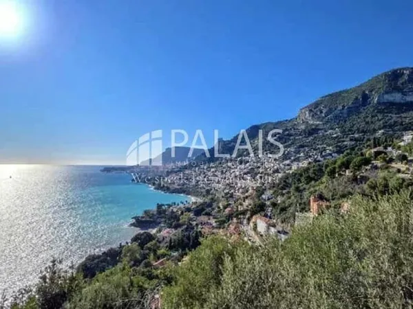 ROQUEBRUNE-CAP-MARTIN // APPARTEMENT 4 PIÈCES - 136 m² - TERRASS