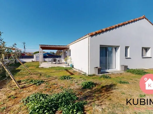 Maison contemporaine de plain-pied 136 m², hyper centre de Long