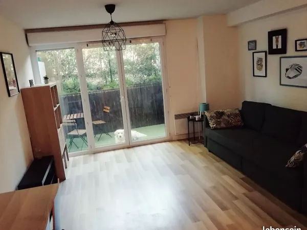 A louer studio meuble