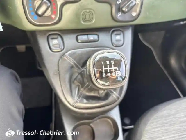 Fiat Panda 0.9 85 ch twinair s&amp;s 4x4 rock — photo 5