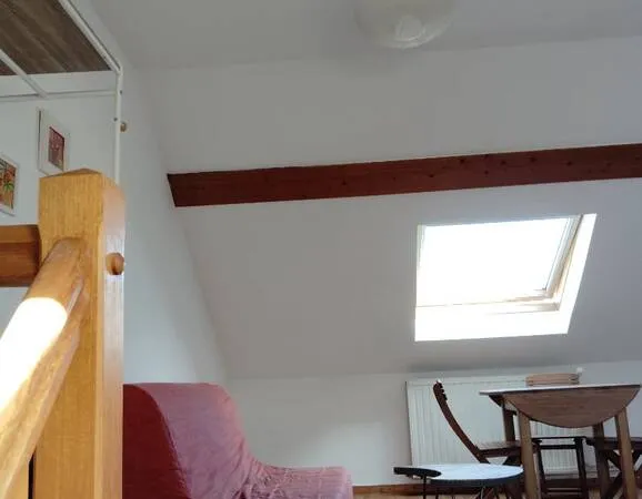 Studio 1 pièce 14 m²
