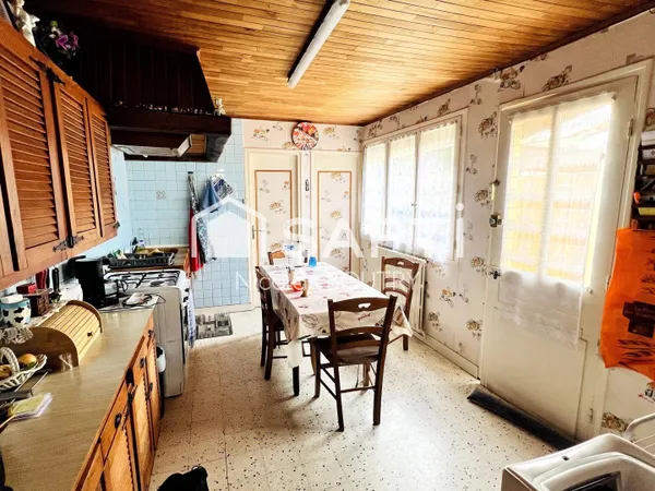 Idéal investisseur - Maison de ville louée - Rentabilité brute de plus de 11 %