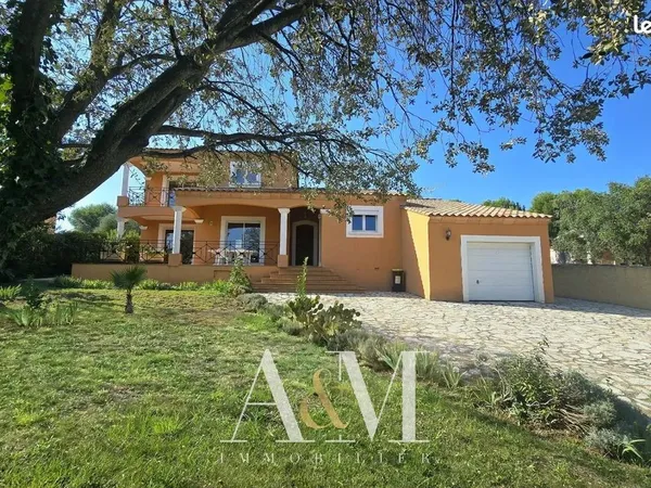 Maison 5 pièces 146 m²