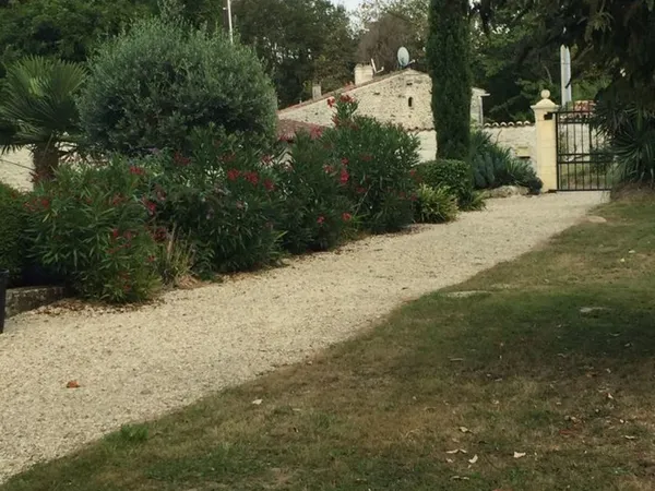 MAISON DE MAITRE