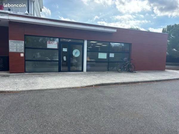 Local professionnel Eaunes 130m2