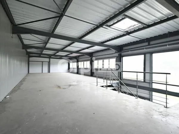 Bureaux 440 m²