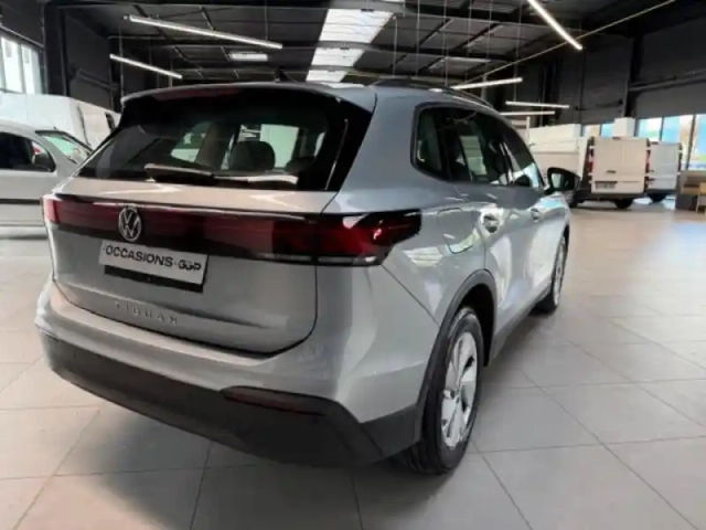 Volkswagen Tiguan 2.0 tdi 150ch life plus dsg7 — photo 5