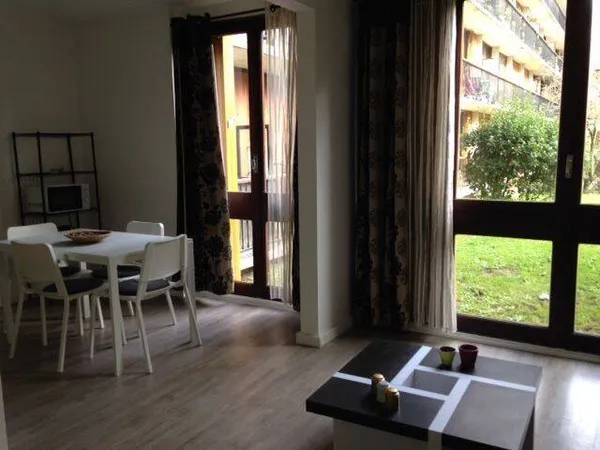 Studio 1 pièce 28 m²