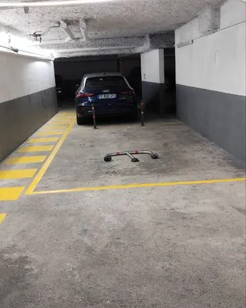 Place de parkings a vendre