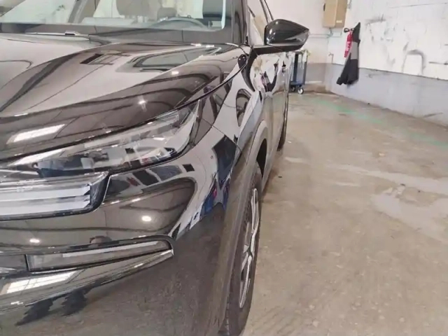 Citroën C4 x hybride 136 ch e-dcs6 plus — photo 14