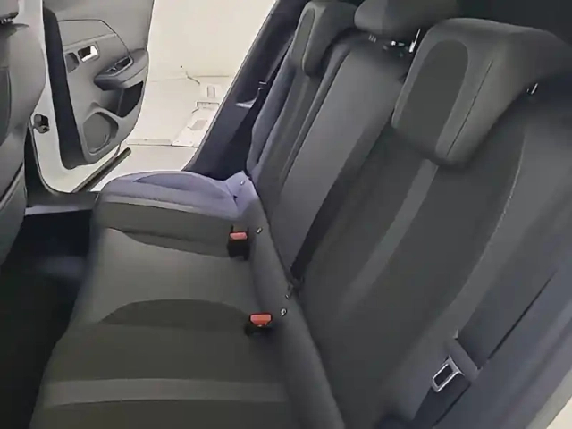 Peugeot 2008 puretech 100 s&amp;s bvm6 — photo 52