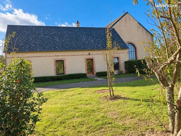 Boissy-lès-Perche - Belle maison de plain-pied de 110 m² avec jardin, au calme
