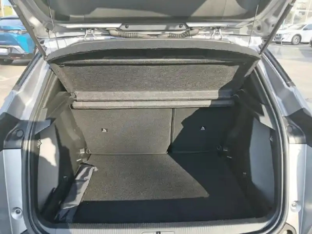 Peugeot 2008 hybrid 145 e-dcs6 style — photo 8
