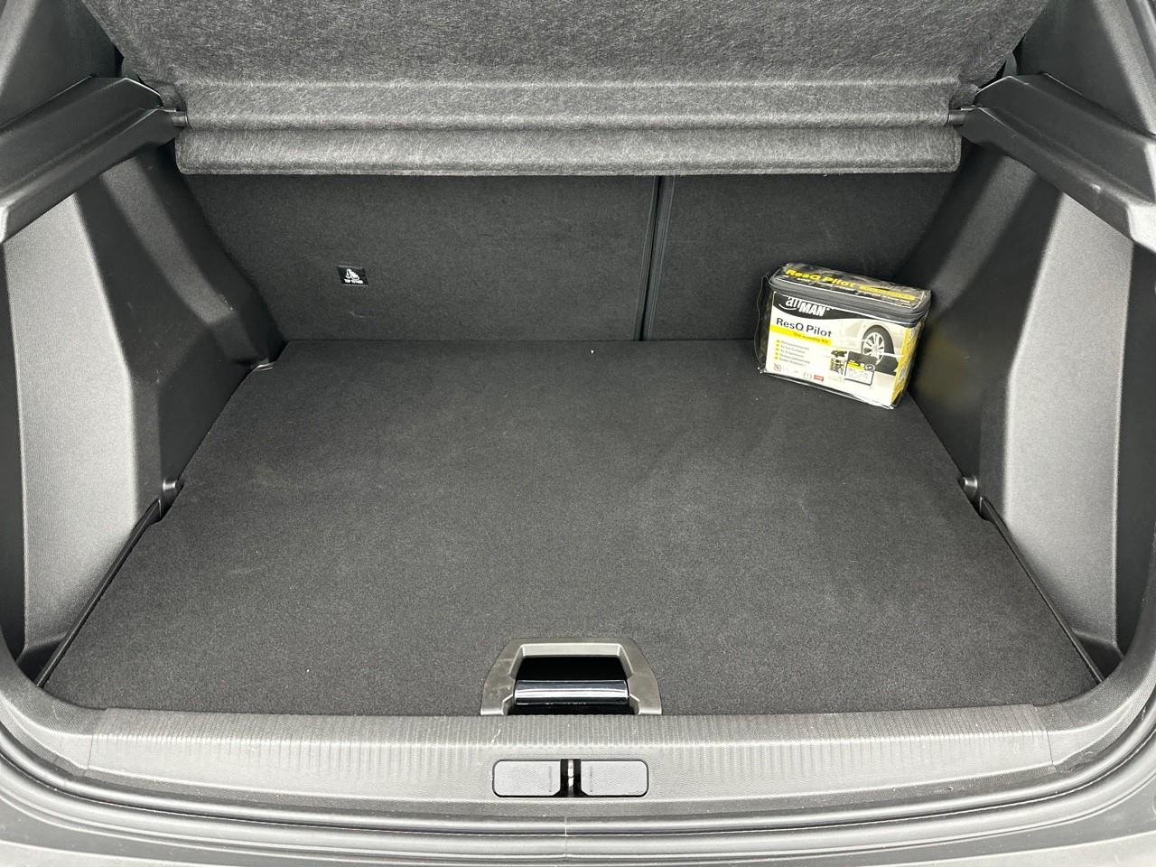 Peugeot 2008 puretech 100 s&s bvm6 allure — photo 6