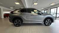 Mitsubishi Eclipse Cross 2.4 MIVEC PHEV 188ch Instyle 4WD 2023 — photo 4
