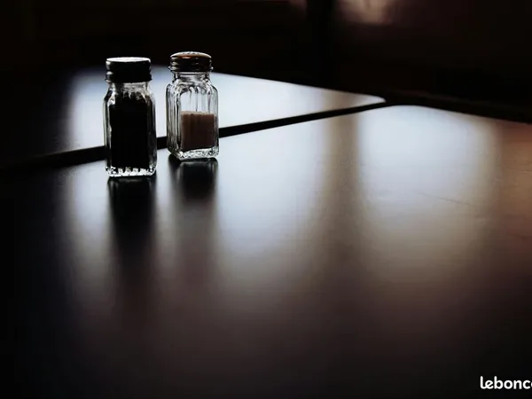 Restaurant 67 m² PARIS