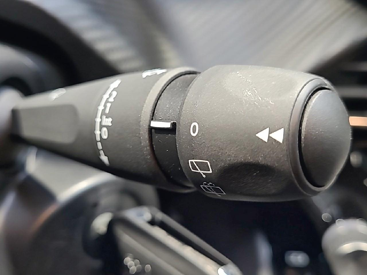 Peugeot 208 puretech 75 s&s bvm5 active pack — photo 21