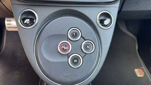 Abarth 595 C 1.4 T-Jet 180 MY19 BVA - Competizione – 2019 – 51128 km – Essence – Boîte Automatique — photo 38
