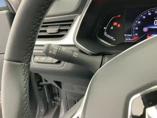 Renault Captur tce 90 intens — photo 18