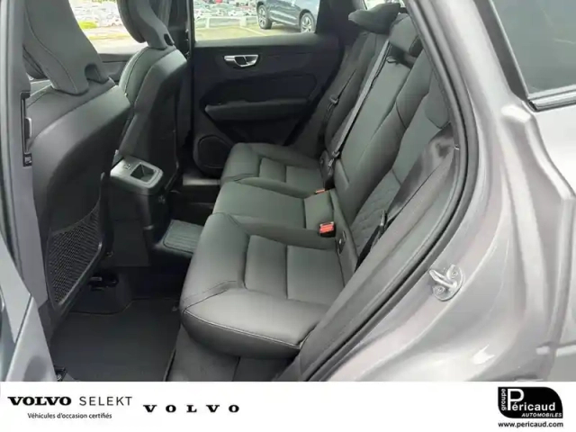 Volvo Xc60 t6 awd hybride rechargeable 253 ch+145 ch geartronic 8 — photo 6