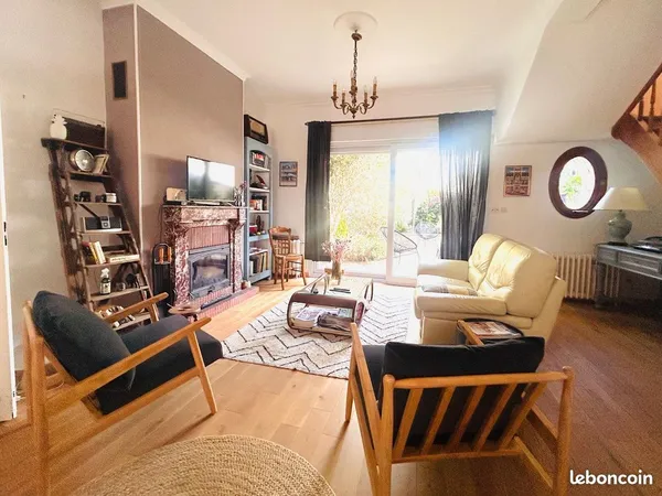 Maison Malouine louée meublée -4 Chbres- jardin sud garage secteur plage Turenne