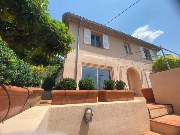 Villa T3 Avec 2 Cabanons Amenages Cotignac
