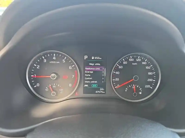 Kia Stonic 1.0 t-gdi 100 ch dct7 — photo 185